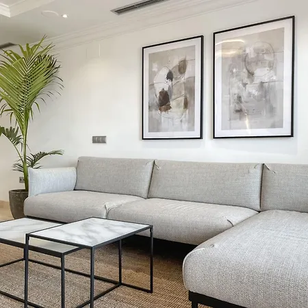 Apartment Aloha Hills Club Luxury Retreat Pools Gym Marbella