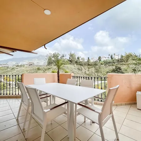 Aloha Hills Club Luxury Retreat Pools Gym Apartment *