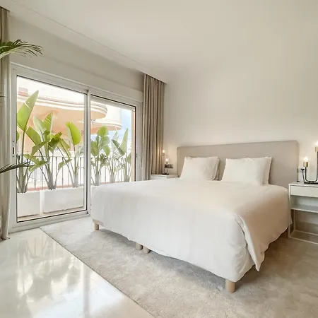Aloha Hills Club Luxury Retreat Pools Gym Apartment *